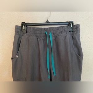 FIGS High-Waisted Zamora Jogger Scrub Pants ORIGINAL Waistband Graphite